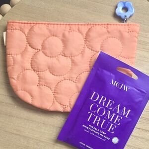 Ipsy Orange Quilted Makeup Clutch & Hair Mask